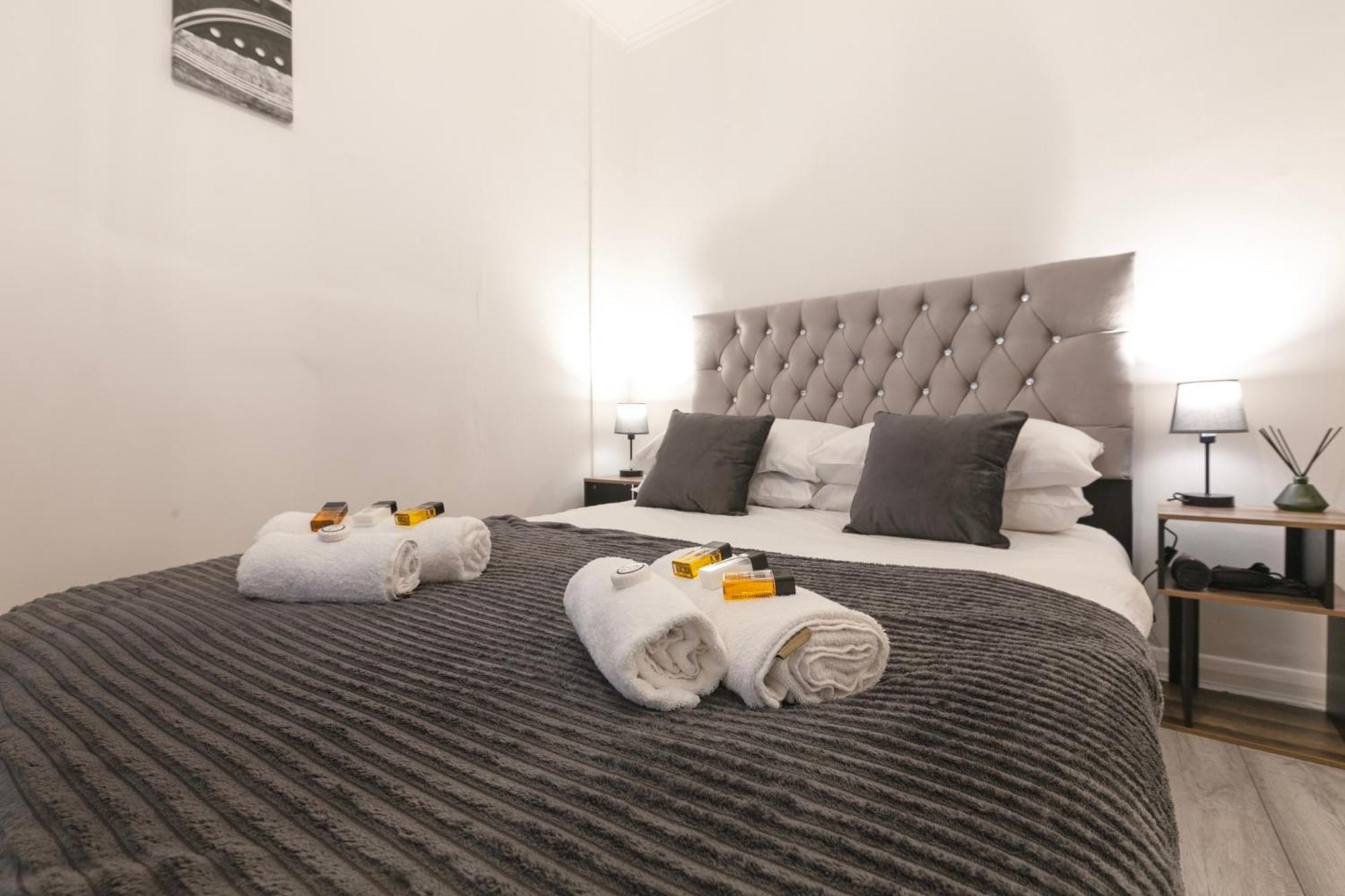 Beautiful One Bedroom Flat In Scott Ellis Gardens Londres Extérieur photo
